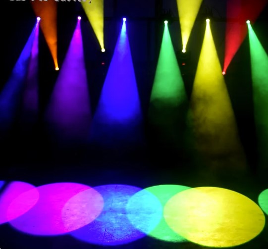 Moving Head SPOT 60w, 8 gobos, gobo shake, 7 culori RGBWA
